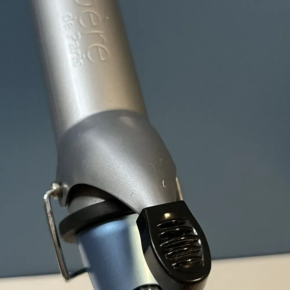 Jilbere de Paris Professional Ceramic Curling Iron 1.5” JBNS2038S Blue Tested!